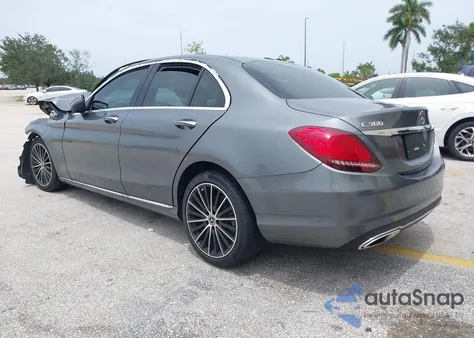 2021 Mercedes-Benz C 300 from USA, damaged, VIN W1KWF8DB6MR650672